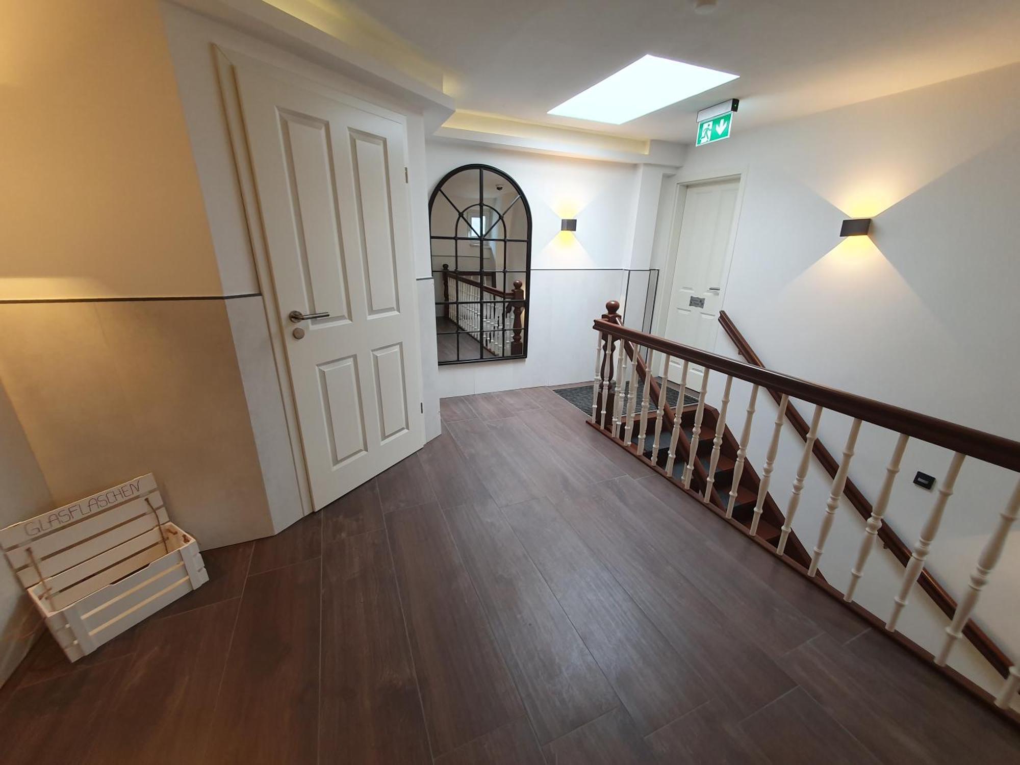 Neumuehler Hof- Ferienwohnung "Benjamin" Mit Grosser Privater Dachterasse Und Guter Anbindung In Die City Шверин Екстериор снимка